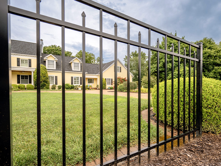 Aluminum decorative fencing in Tewksbury Massachusetts