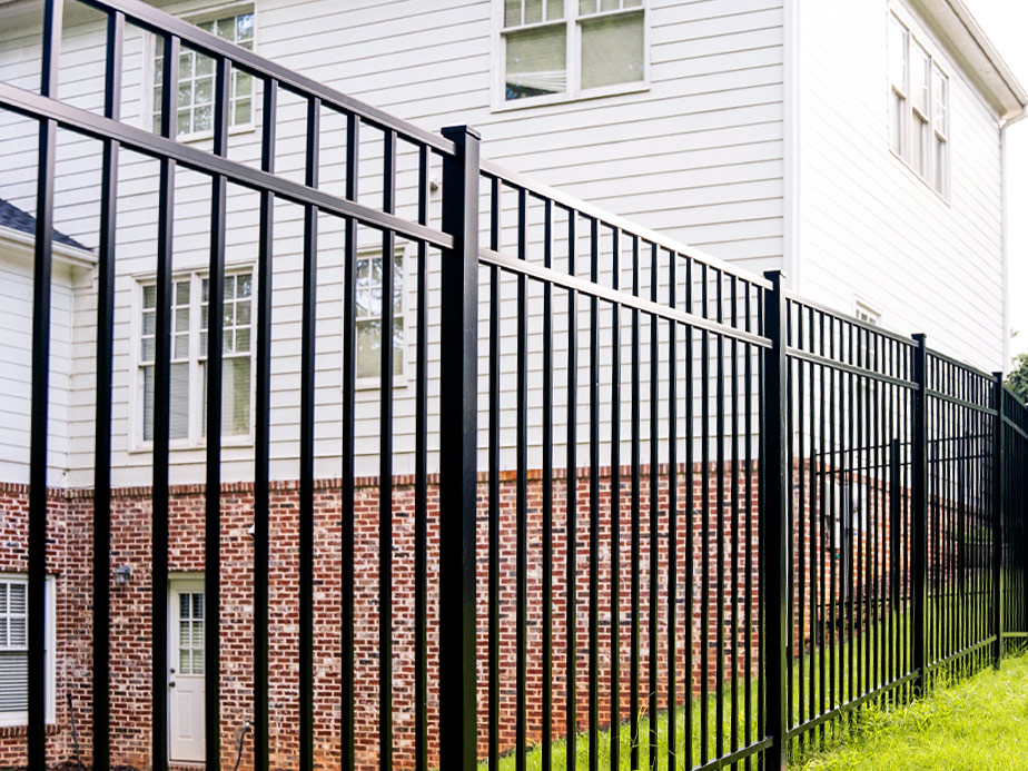 Residential Commercial Aluminum Fence Company In Tewksbury